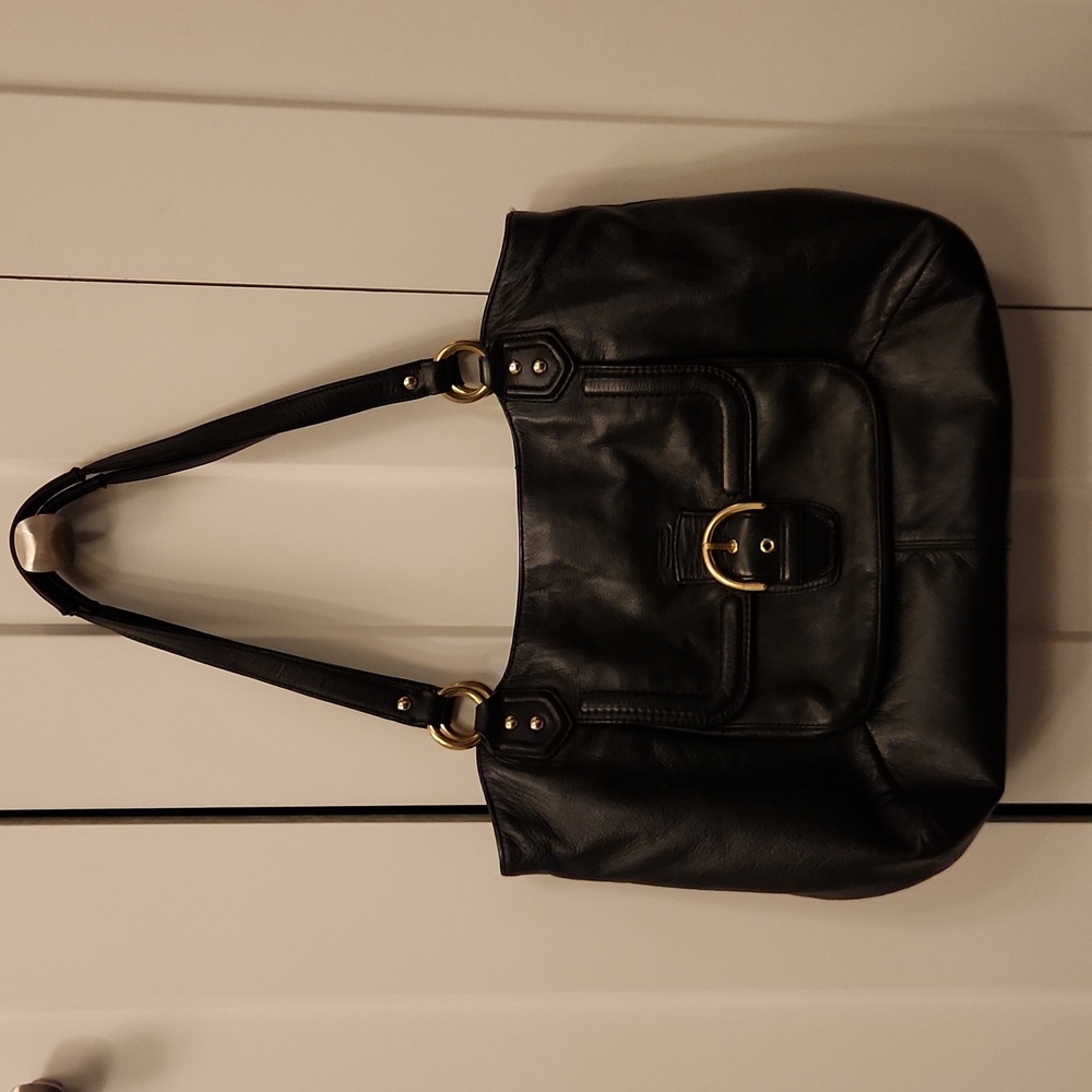 Coach handbag,black leather. Excellent condition